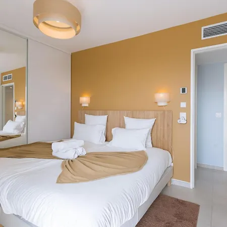 Apartment Clos Des Chenes - Terrace With Sea View, Modern, Ac *