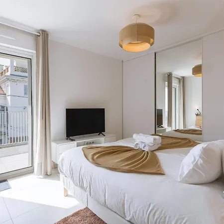 شقة Clos Des Chenes - Terrace With Sea View, Modern, Ac *